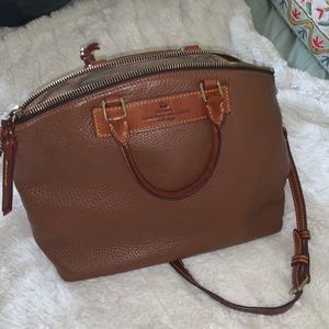 Dooney and Bourke Tote Bag with adjustable strap- nice condition!